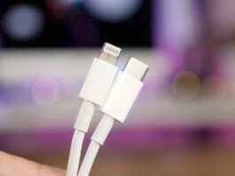 Navigating the Transition: Apple & iPhone Enthusiasts Face the Shift to iPhone 15’s USB Type-C Port Apple's USB-C Adoption