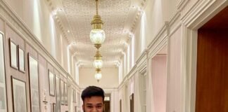 Anshul Mehta: Crafting Communication Excellence