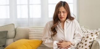 Abdominal bloating and ovarian cancer