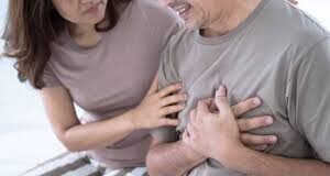 Anxiety or Heart Attack? Why Young Men Call Ambulances, Not Therapists