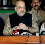Maharashtra Restructures Committee to Resolve Border Conflict with Karnataka