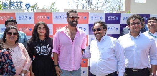 Akshay Kumar Creates Electrifying Buzz at SGT University for Bhooth Bangla Promotions